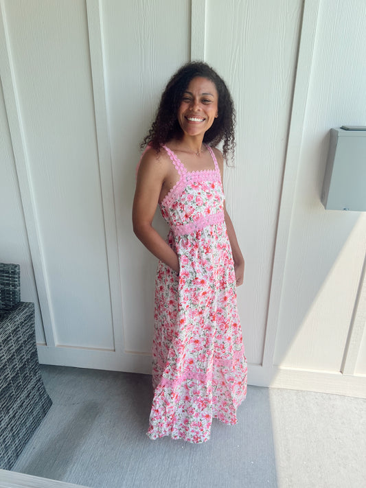 Floral Lace Maxi Dress