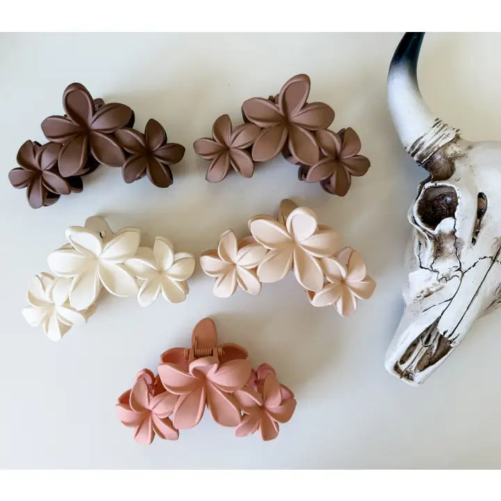 Boho bloom claw clip